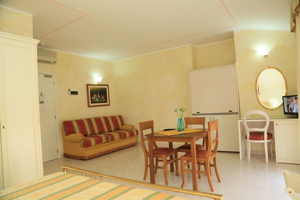 Hotel San Marco ألغيرو الغرفة الصورة